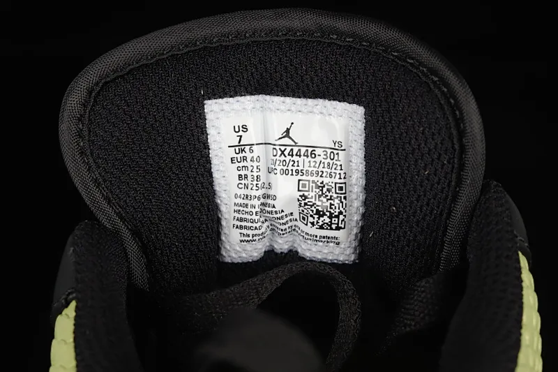 All categories Air Jordan Jordan series basketball shoes Air Jordan 1 Low Air Jordan 1 Low AJ1 Joe 1 Green Snake Low-top cultural basketball shoes DX4446-301